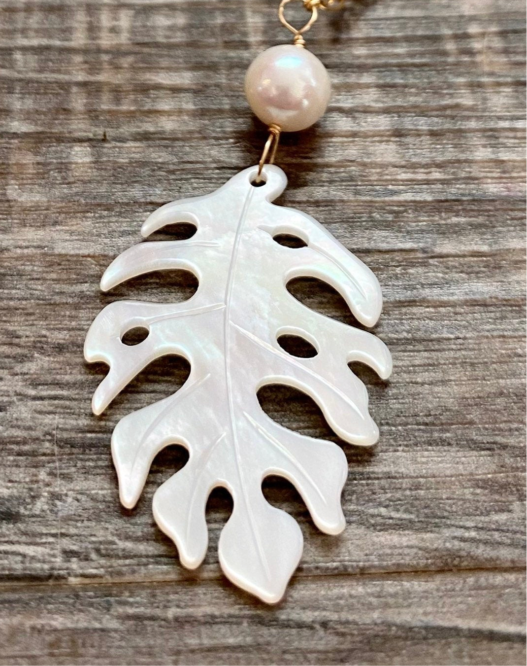 Monstera leaf earrings and necklace