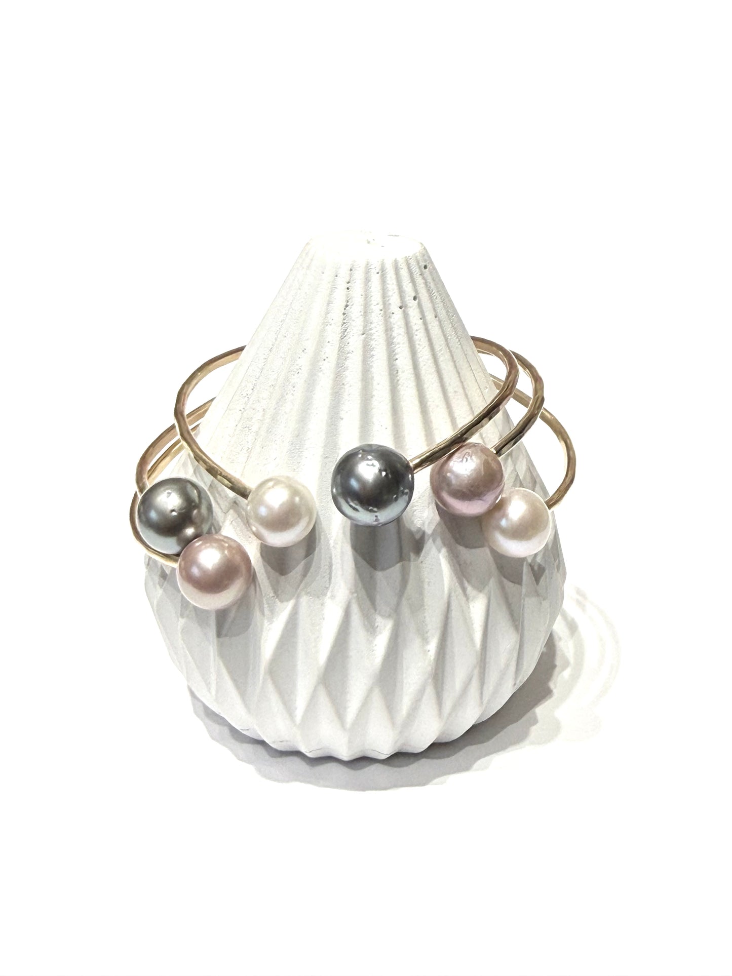 Pearl cuff