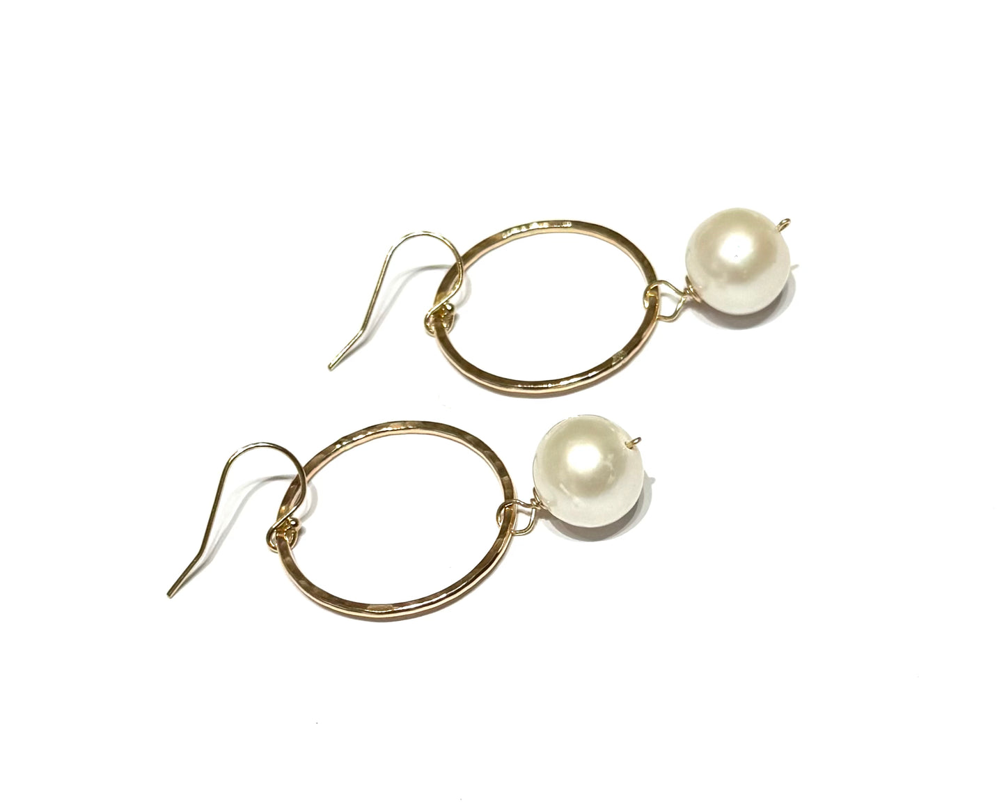 Tahitian pearl or Edison pearl hoop earring