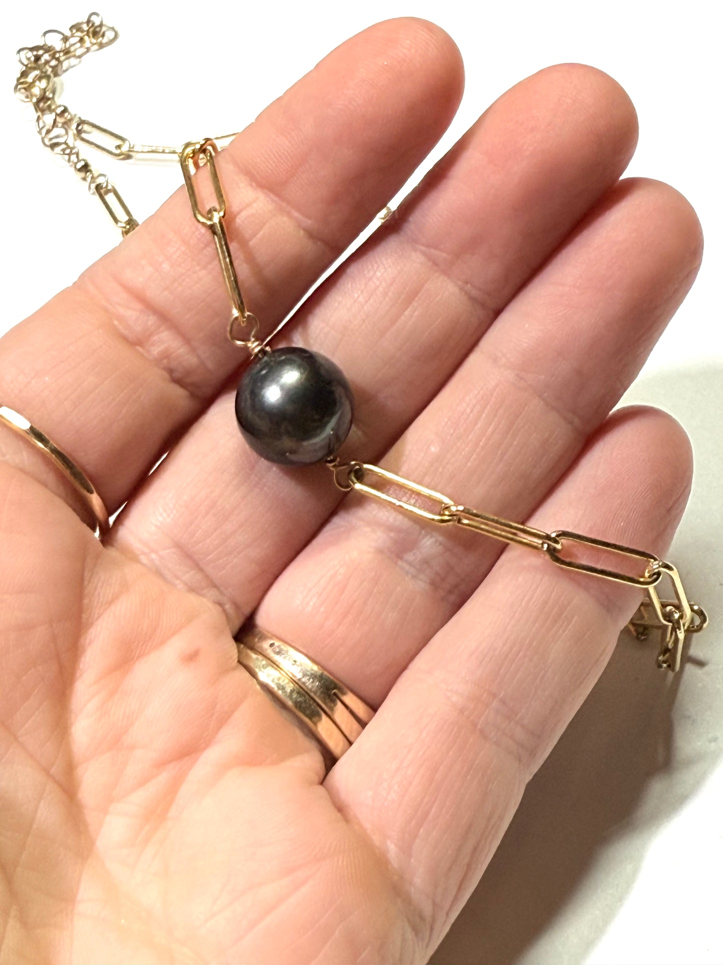 Large Tahitian Pearl on large paperclip chain