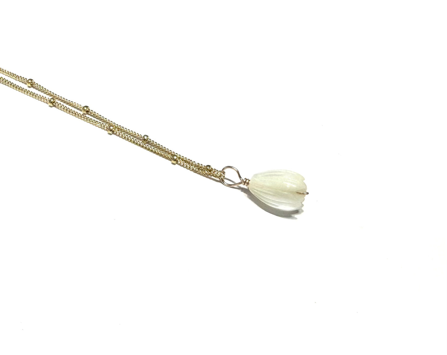 Mother of Pearl Pikake necklace