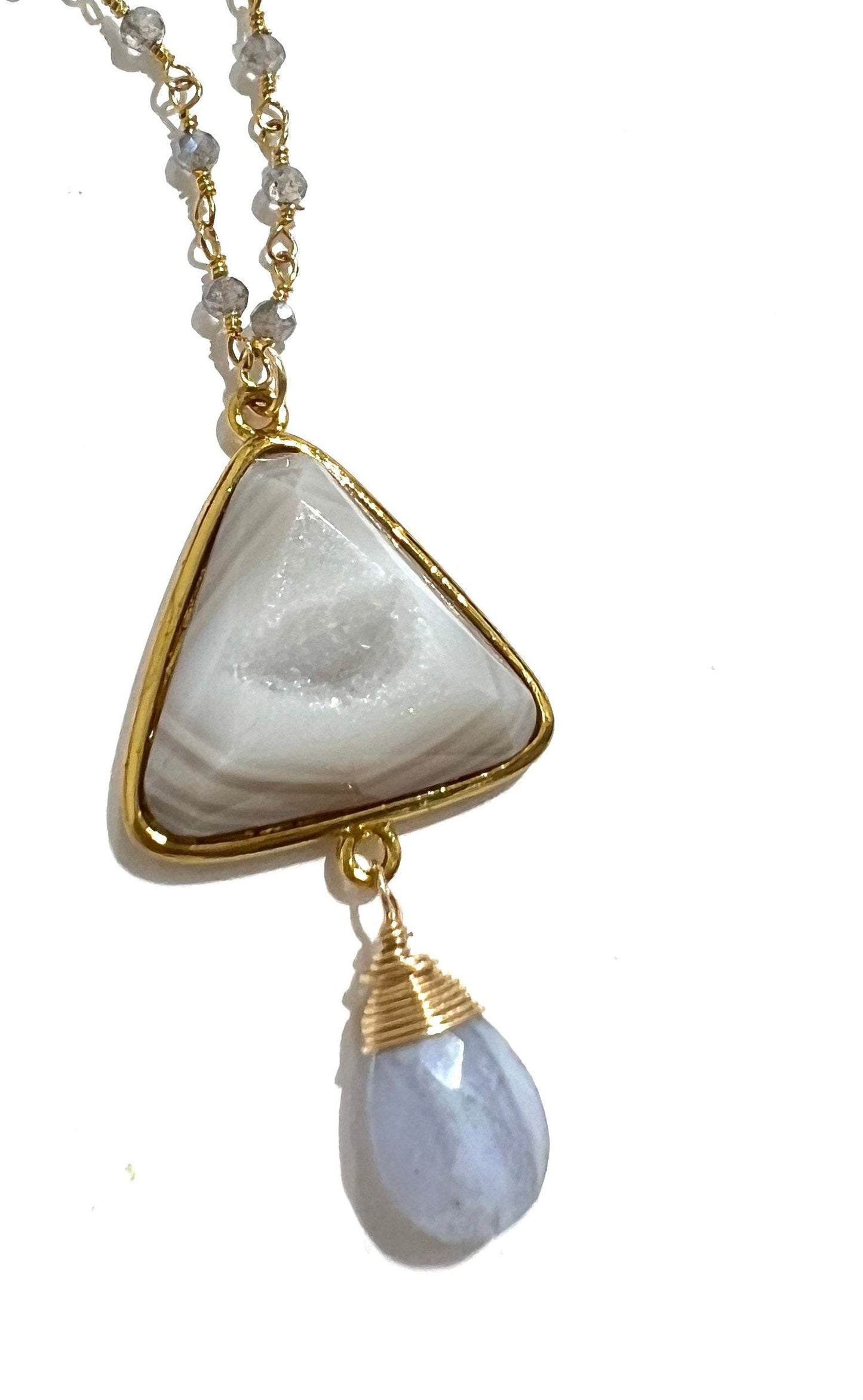 Druzy agate and labradorite necklace