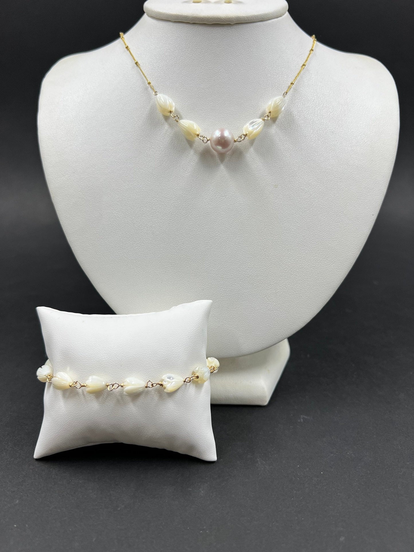 Mother of pearl pikake bracelet