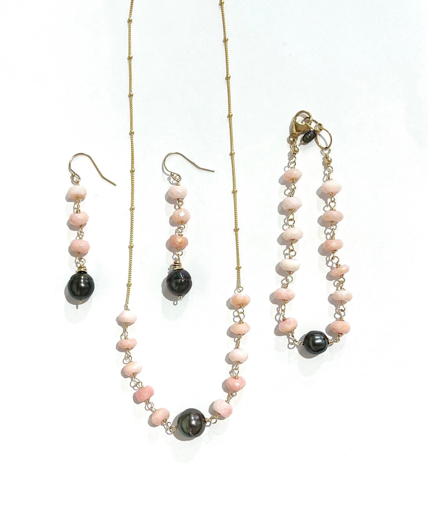 Peruvian opal and Tahitian pearl bracelet