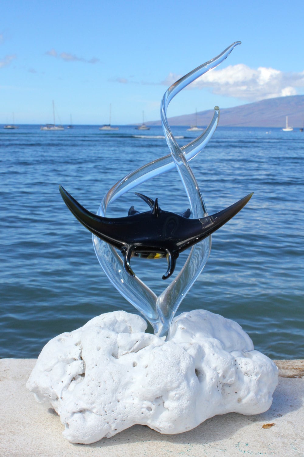 Manta Ray glass sculpture