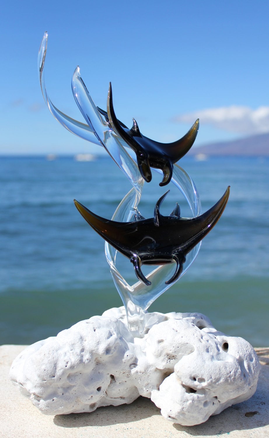 Manta Ray glass sculpture