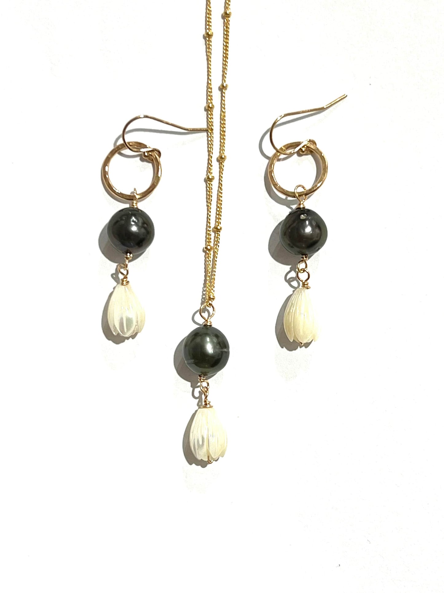 Bloom from the ashes Tahitian pearl and Mother of Pearl pikake flowers necklace and earrings
