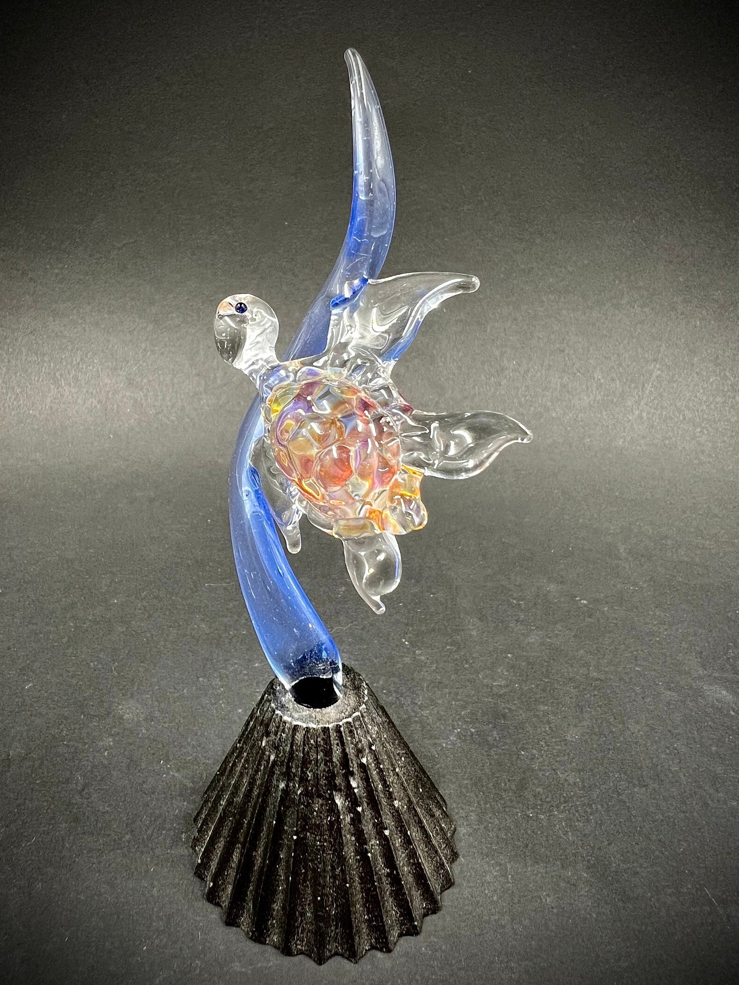 Mini turtle on a seaweed Glass Sculpture