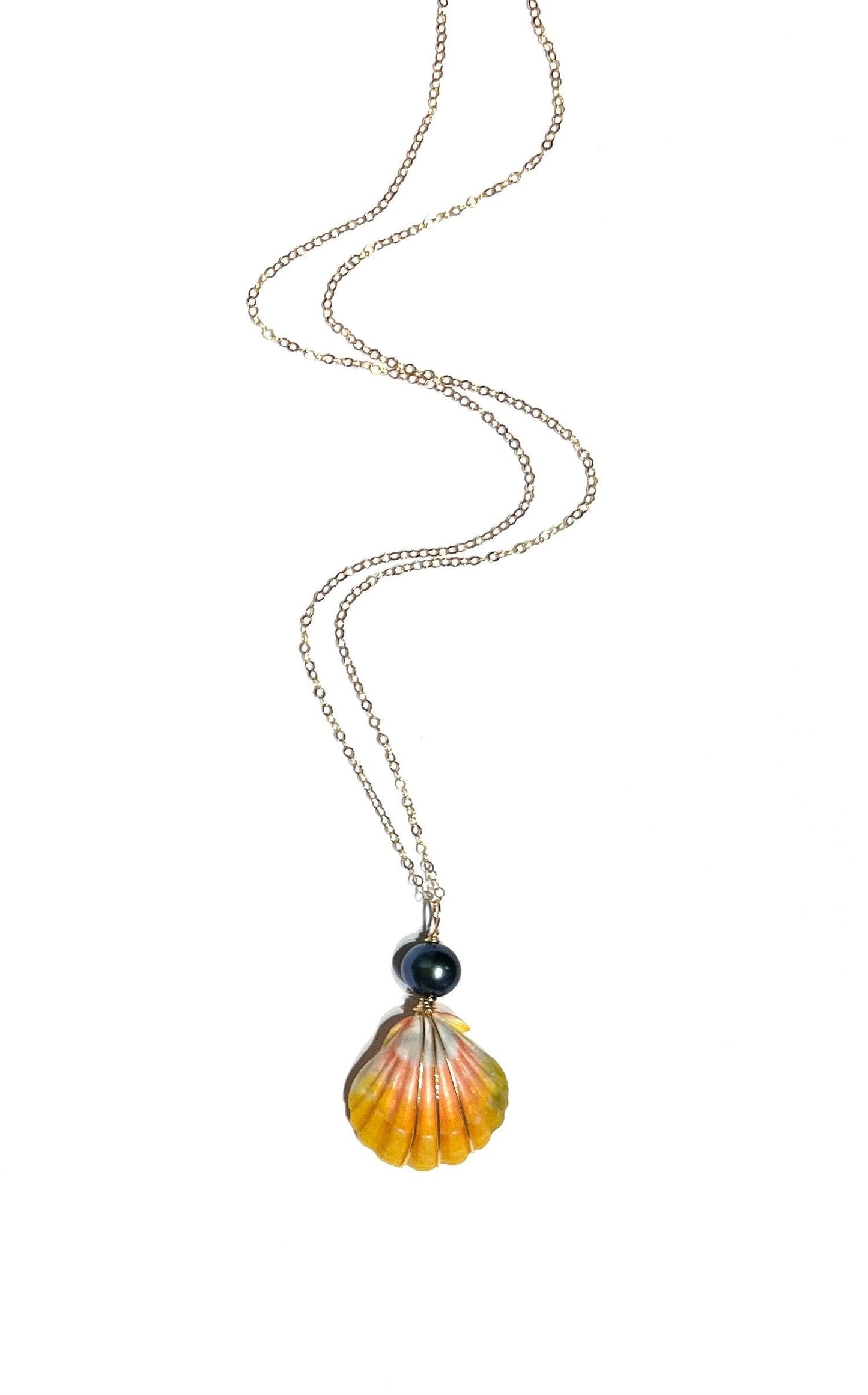 Sunrise shell necklace pearl-1