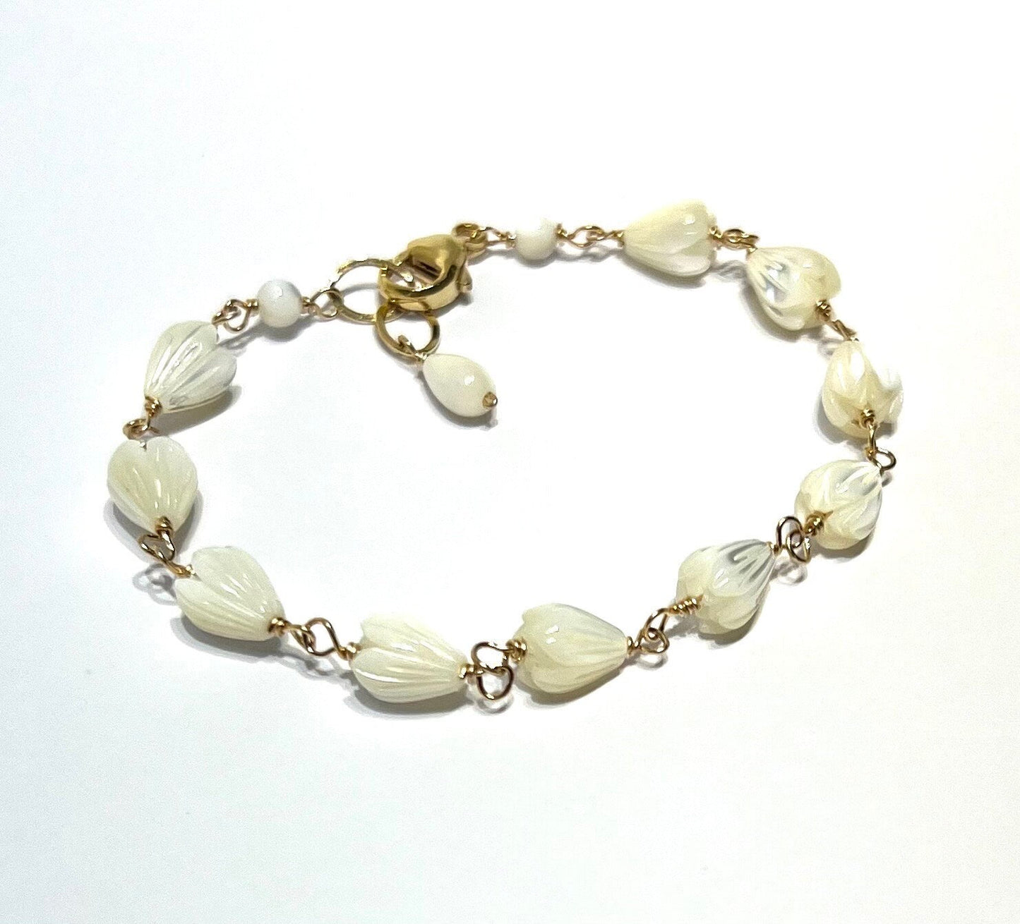 Mother of pearl pikake bracelet