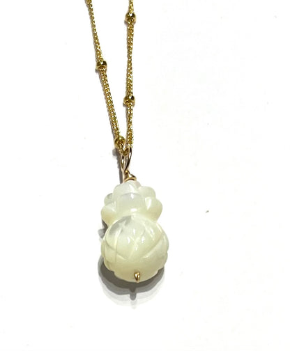 Mother of Pearl Pineapple necklace