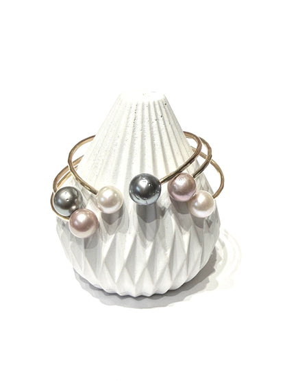 Pearl cuff