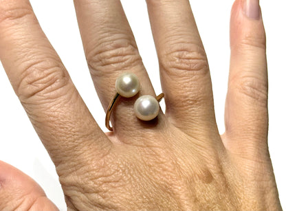 Pearl ring