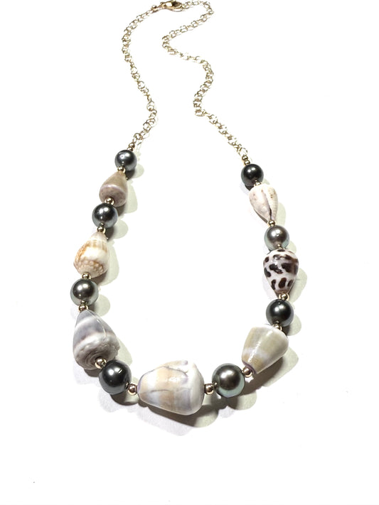 Cone shells and Tahitian Pearls necklace