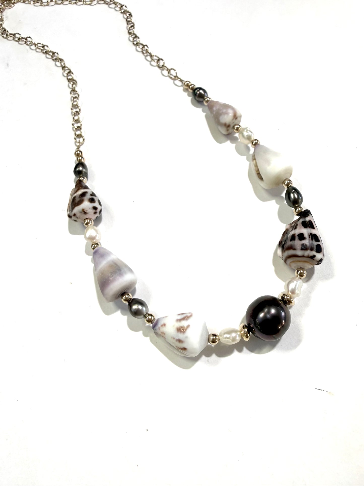 Cone shells, Tahitian pearl, and Tahitian keshi Pearls necklace