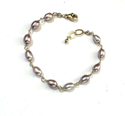 Pink fresh water pearl bracelet