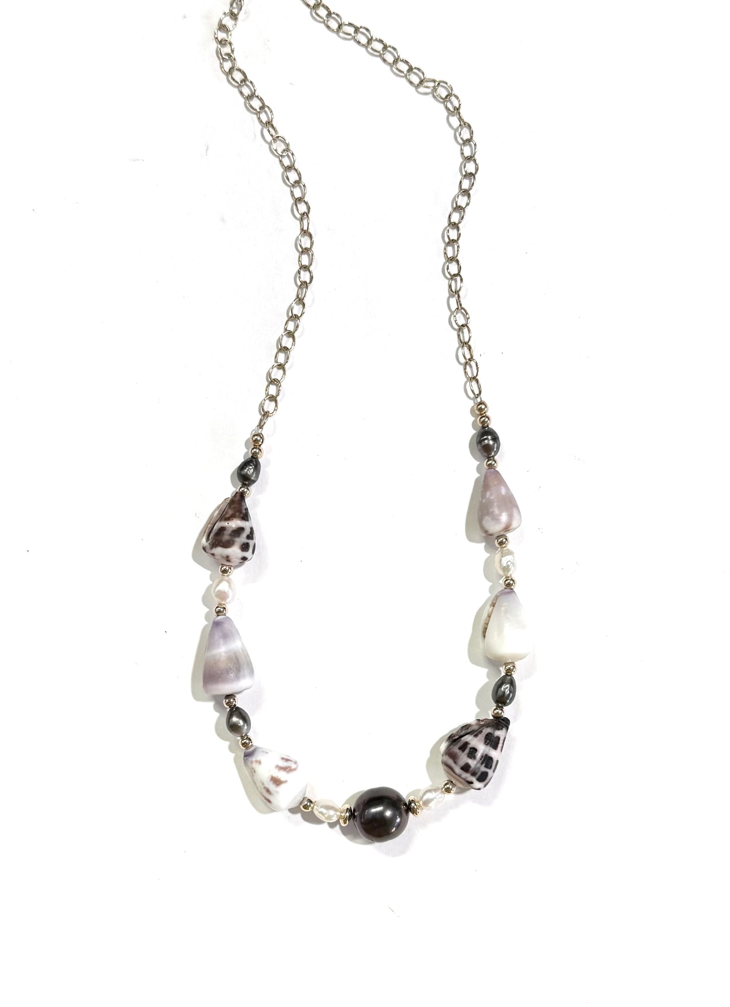 Cone shells, Tahitian pearl, and Tahitian keshi Pearls necklace