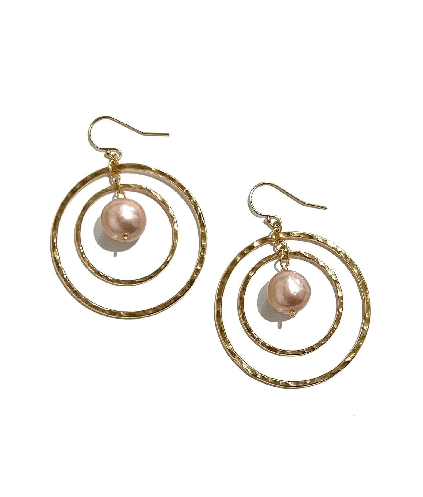 Pink Edison pearl double hoops earrings